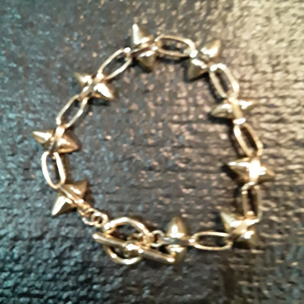 Silver tone bracelet